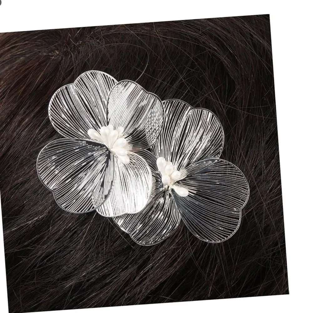 Silver Floral Beach Hair Comb Accessory New